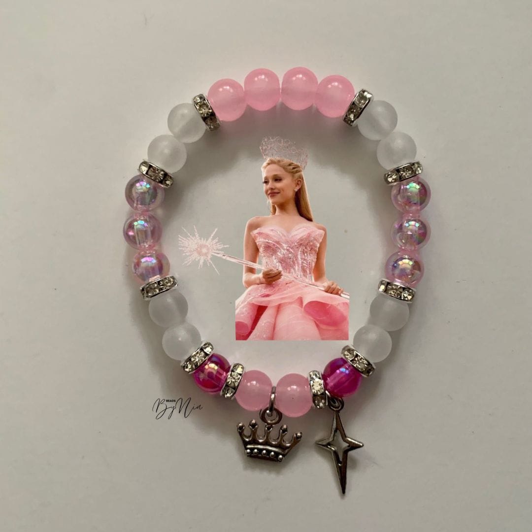 Glinda bracelet in pink and clear beads with photo charm and crown charm - Beads by Nia