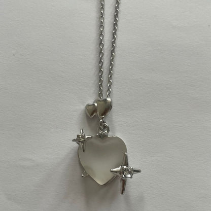 Y2K Heart Necklaces - Nostalgic Elegance for the Modern Heart