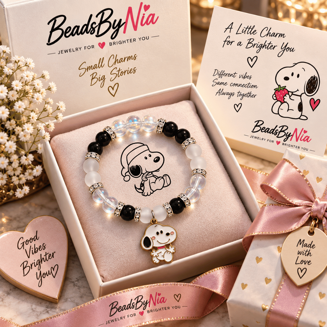 Snoopy bracelet in a pink gift box with pearls and a friendship card - Beads by Nia