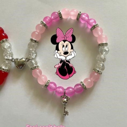 Minnie Mouse beaded bracelet handmade by Beads by Nia